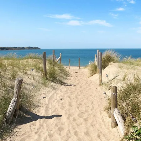 Le Point Du Jour 2 By Interhome Cancale